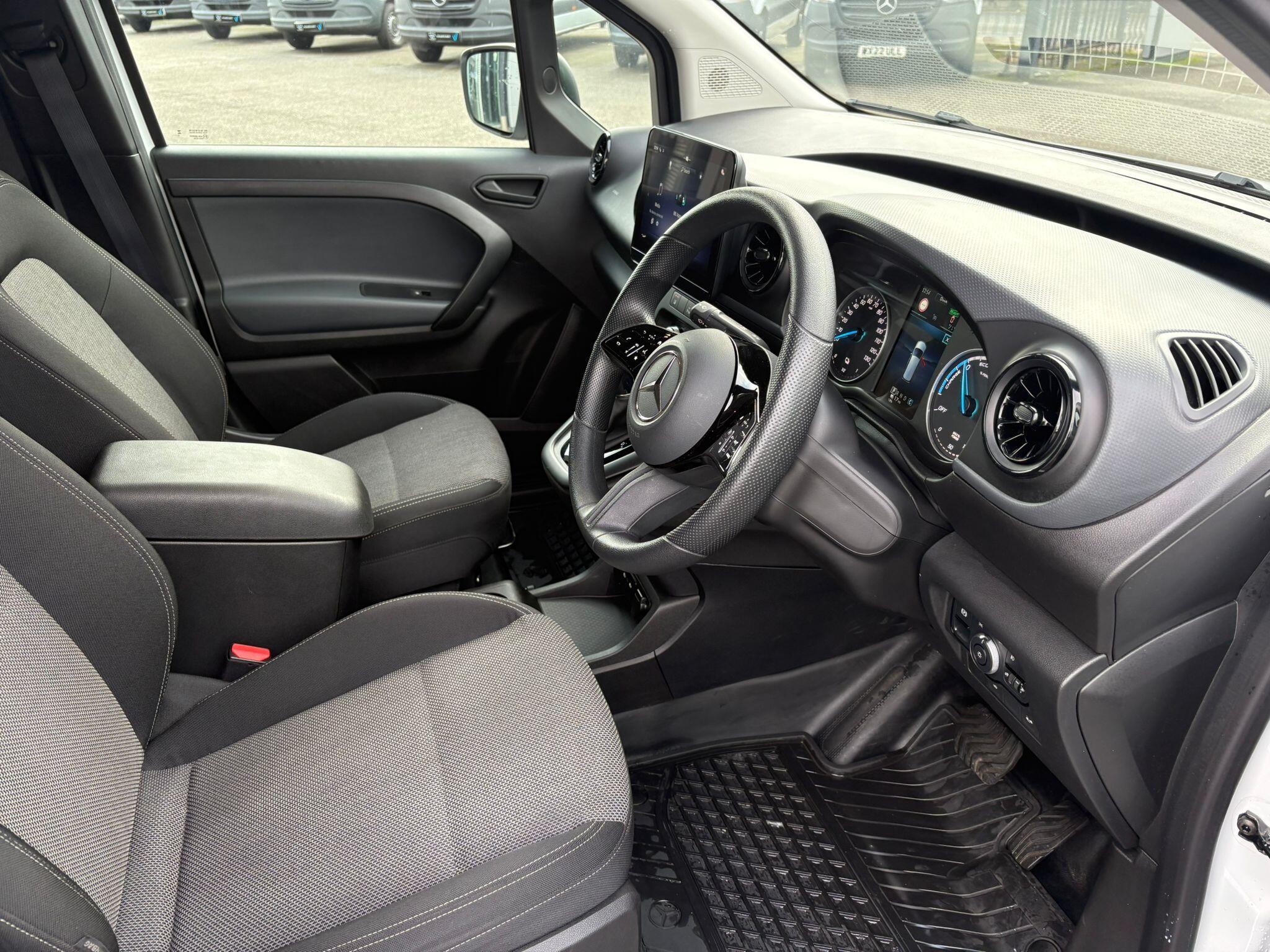 Mercedes-Benz eCitan